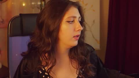 Mary Miller online show from 09/11/25, 09:42