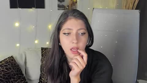 Mary Miller online show from 09/19/25, 08:49