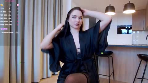 Snapshot of marypsiss chatting on 02/09/25, 03:23 Marina online show from 02/09/25, 03:23