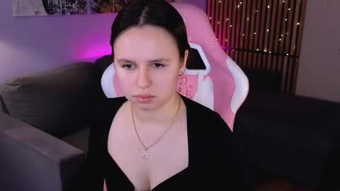 Mary online show from 02/25/26, 03:21