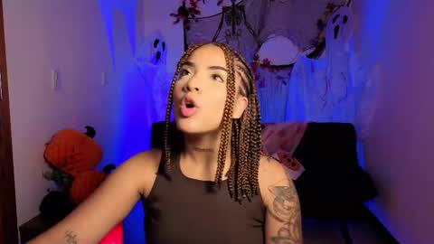 maryybellax online show from 10/29/25, 11:39