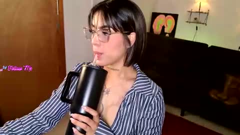 Snapshot of maryybellax chatting on 07/06/26, 12:51 maryybellax online show from 07/06/26, 12:51