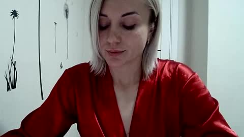 maryyemm online show from 12/09/24, 09:05