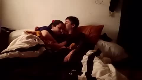 Mary y joni online show from 04/21/26, 02:51