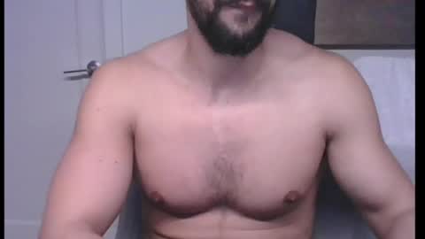 Snapshot of mascuhunk chatting on 02/16/25, 02:09 mascuhunk online show from 02/16/25, 02:09