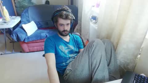 mash_potatoes_are_good online show from 05/08/26, 04:56