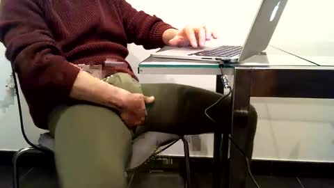 Mask07 online show from 02/06/25, 07:40