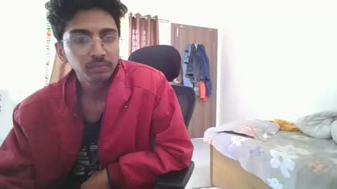 maskboyz2003 online show from 01/17/25, 07:30