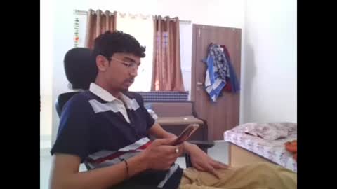 maskboyz2003 online show from 03/04/25, 04:38