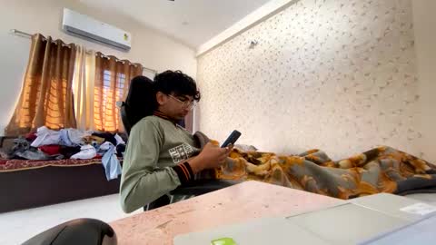 maskboyz2003 online show from 11/16/25, 03:45