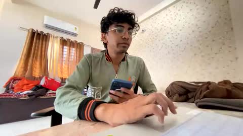 maskboyz2003 online show from 11/24/25, 04:12