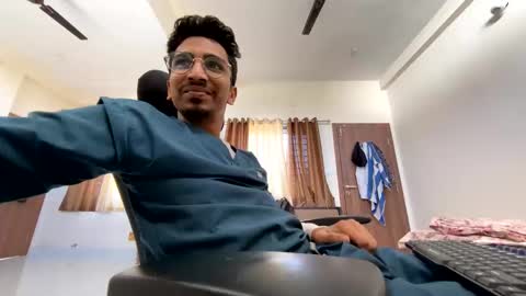 Mask Boy online show from 12/11/24, 06:14