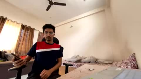 Mask Boy online show from 12/28/24, 03:37