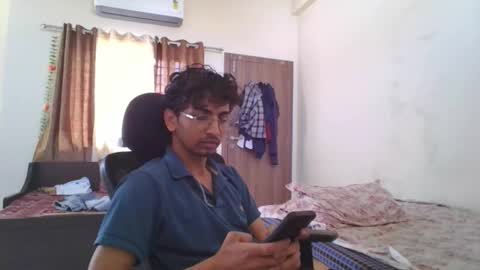 Mask Boy online show from 09/17/25, 04:36