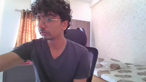 Mask Boy online show from 10/22/25, 02:56