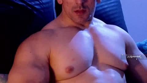 masked_bodybuilder online show from 01/16/25, 12:23