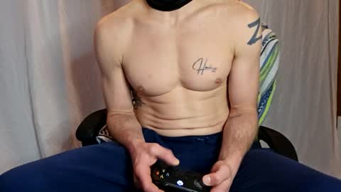 maskedyogaman online show from 02/15/26, 02:08