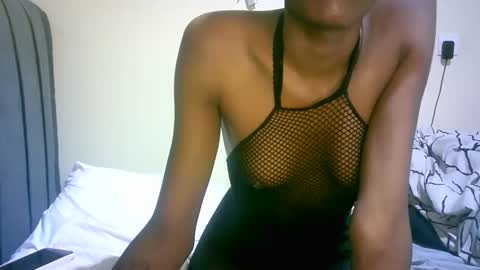 maskgang001 online show from 09/15/25, 02:22