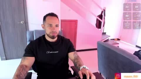 Snapshot of mason_fit chatting on 07/18/26, 01:48 Mason Andre online show from 07/18/26, 01:48