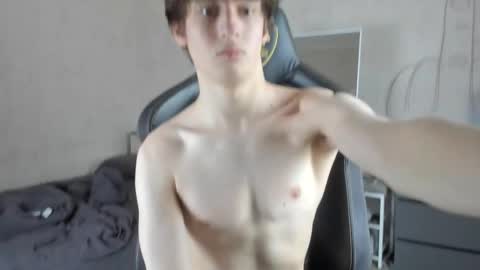 Snapshot of mason_jr chatting on 09/23/25, 07:17 mason_jr online show from 09/23/25, 07:17