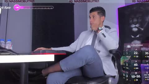 I am Massimo online show from 12/19/24, 01:18