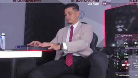 I am Massimo online show from 12/28/24, 12:04