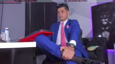 I am Massimo online show from 02/05/25, 05:31