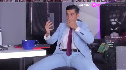 I am Massimo online show from 09/28/25, 01:38