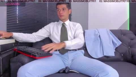 I am Massimo online show from 04/10/26, 01:27