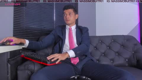 I am Massimo online show from 04/12/26, 11:59