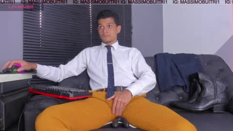 I am Massimo online show from 04/16/26, 10:34