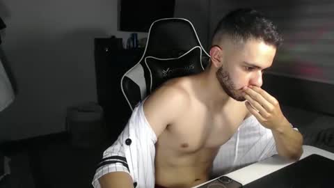 massimo online show from 11/30/25, 10:58