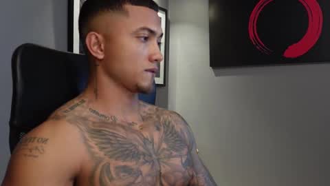 Massimo online show from 11/30/25, 08:24