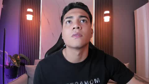 massimo_ross online show from 04/20/26, 10:29