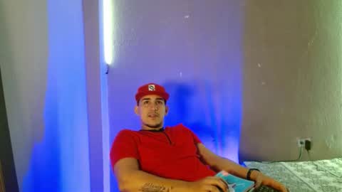 Snapshot of massimo_vidal chatting on 11/27/25, 06:43 massimo_vidal online show from 11/27/25, 06:43