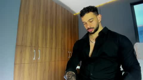 massimo online show from 04/19/26, 08:11