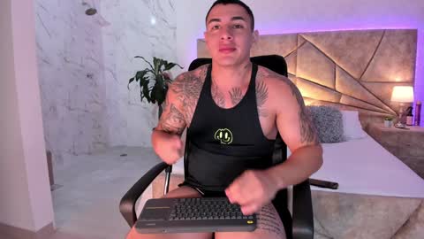 Massimo Contie online show from 12/07/24, 02:02