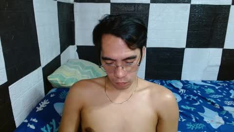 massive_boner02 online show from 01/15/25, 04:00