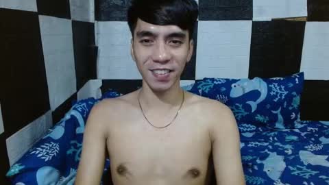 massive_boner02 online show from 11/20/25, 01:00