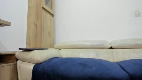 Domi online show from 04/27/26, 12:19