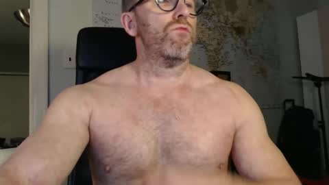 Snapshot of master8daddy69 chatting on 05/12/26, 02:52 master8daddy69 online show from 05/12/26, 02:52