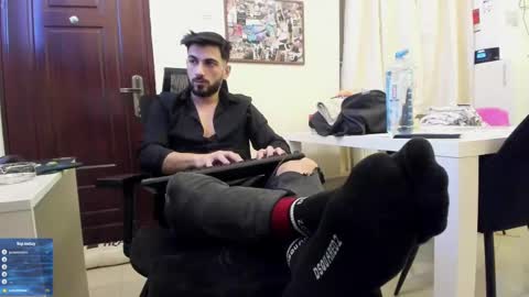 Snapshot of master9four chatting on 02/26/25, 07:05 Matthew online show from 02/26/25, 07:05