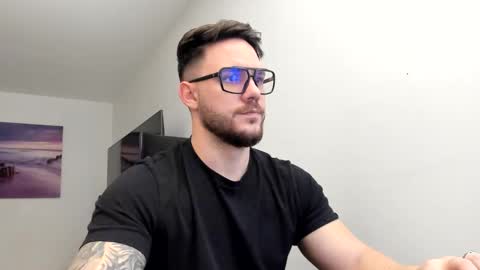 Alex online show from 12/17/25, 06:19