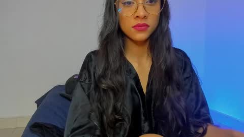 Kamila online show from 04/23/26, 12:56