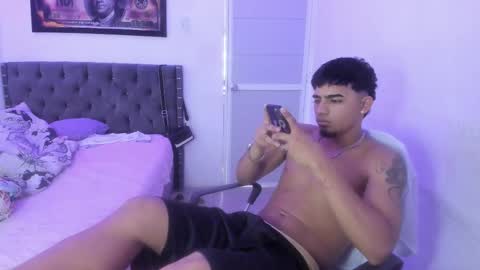 master_boy28 online show from 02/25/25, 06:53