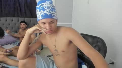 master_boy28 online show from 10/25/25, 07:41