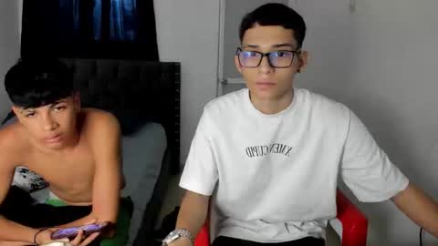 master_boy28 online show from 02/14/26, 08:05