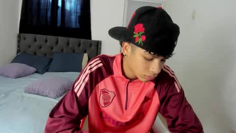 master_boy28 online show from 02/19/26, 07:21