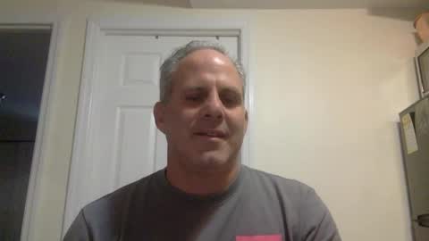 Snapshot of master_cuck2000 chatting on 01/20/25, 05:48 master_cuck2000 online show from 01/20/25, 05:48