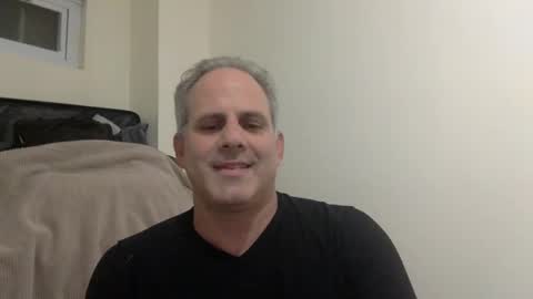 Snapshot of master_cuck2000 chatting on 01/27/25, 03:04 master_cuck2000 online show from 01/27/25, 03:04